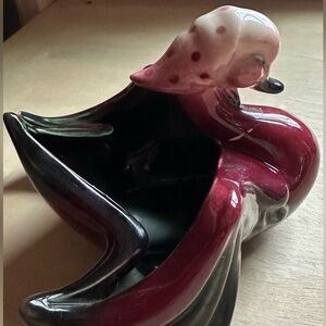 Vintage Ceramic Swan Planter pre owned good condition.     #03
